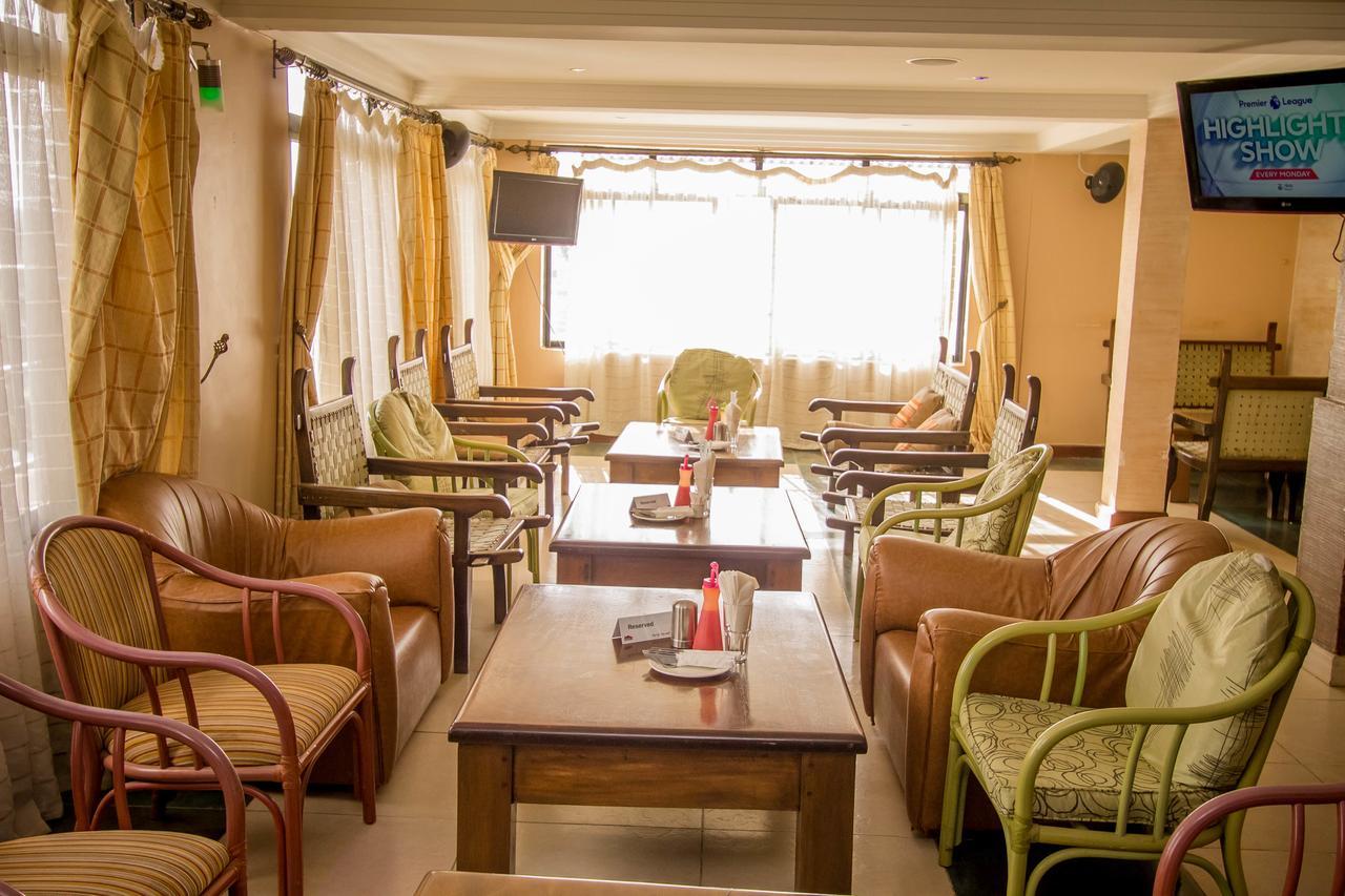 Grays Oak Hotel Athi River Esterno foto